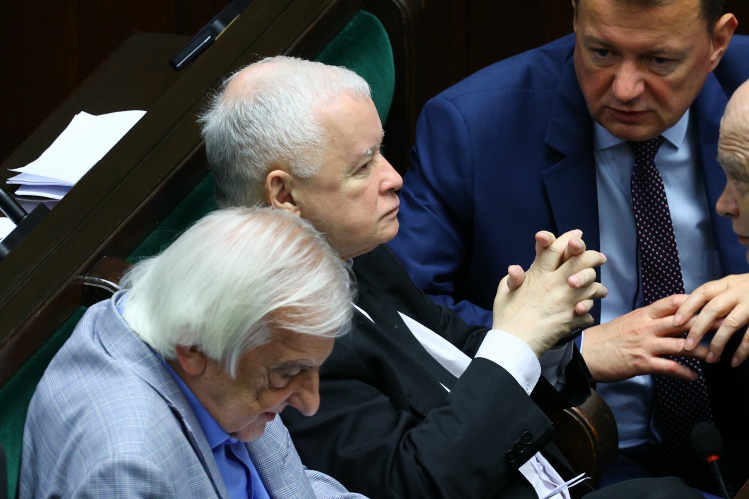 Dr Janusz Sibora wyjaśnia w rozmowie z naTemat, kto mógł podjąć decyzję o wezwaniu ambasadora USA na dywanik.