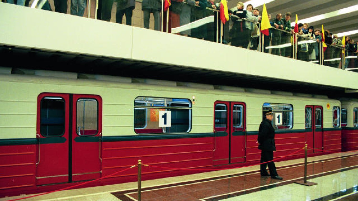 Warszawskie metro zostało otwarte 7 kwietnia 1995 roku