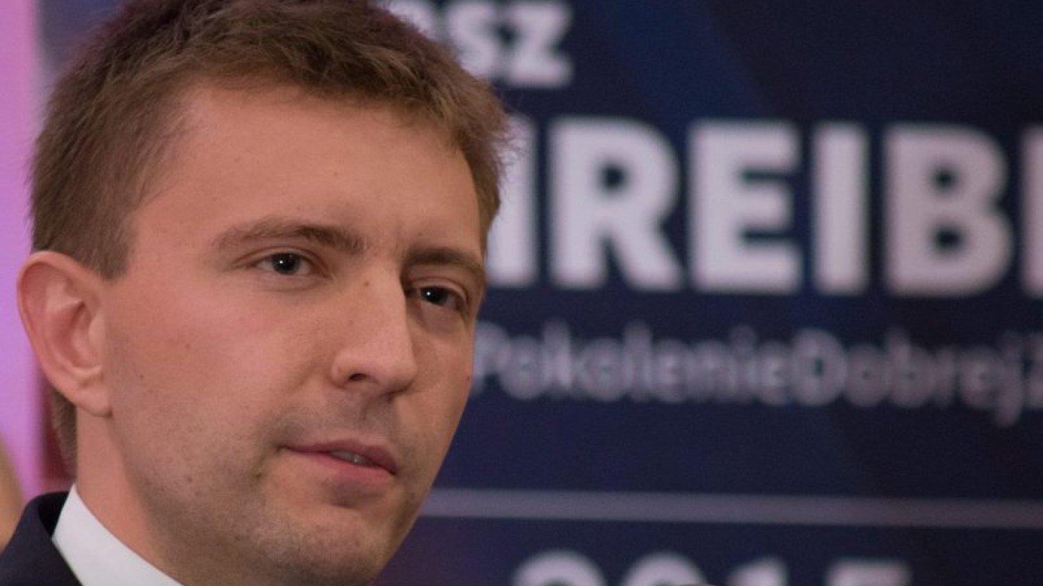 – Przeciwnik reformy na sali najpierw mnie wyzywał a potem rzucił się na zwolennika PiS – twierdzi poseł Łukasz Schreiber z Bydgoszczy.