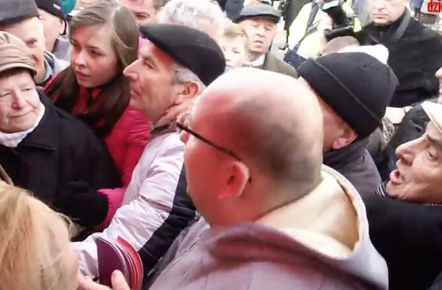 Walka o choinkę w Lublinie