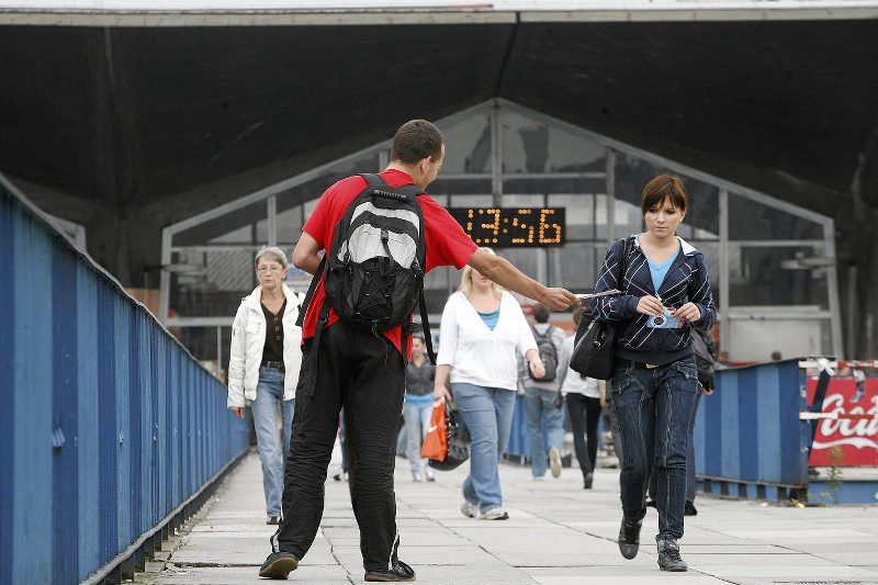 Czy warto zacząć pracę w młodym wieku? Nawet, jeśli jest słabo płatna?