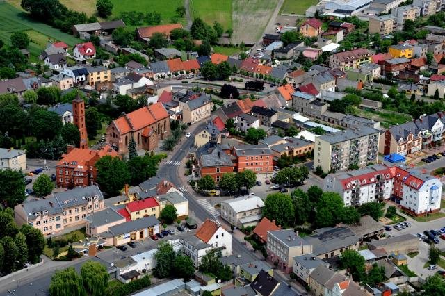 Opalenica to 10-tysięczne miasteczko 40 kilometrów na zachód od Poznania