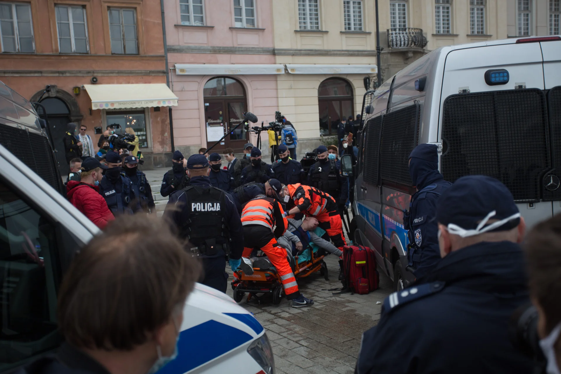 Protest przedsiębiorców 16 maja 2020 roku w Warszawie. Protest przedsiębiorców 16 maja 2020 roku w Warszawie.