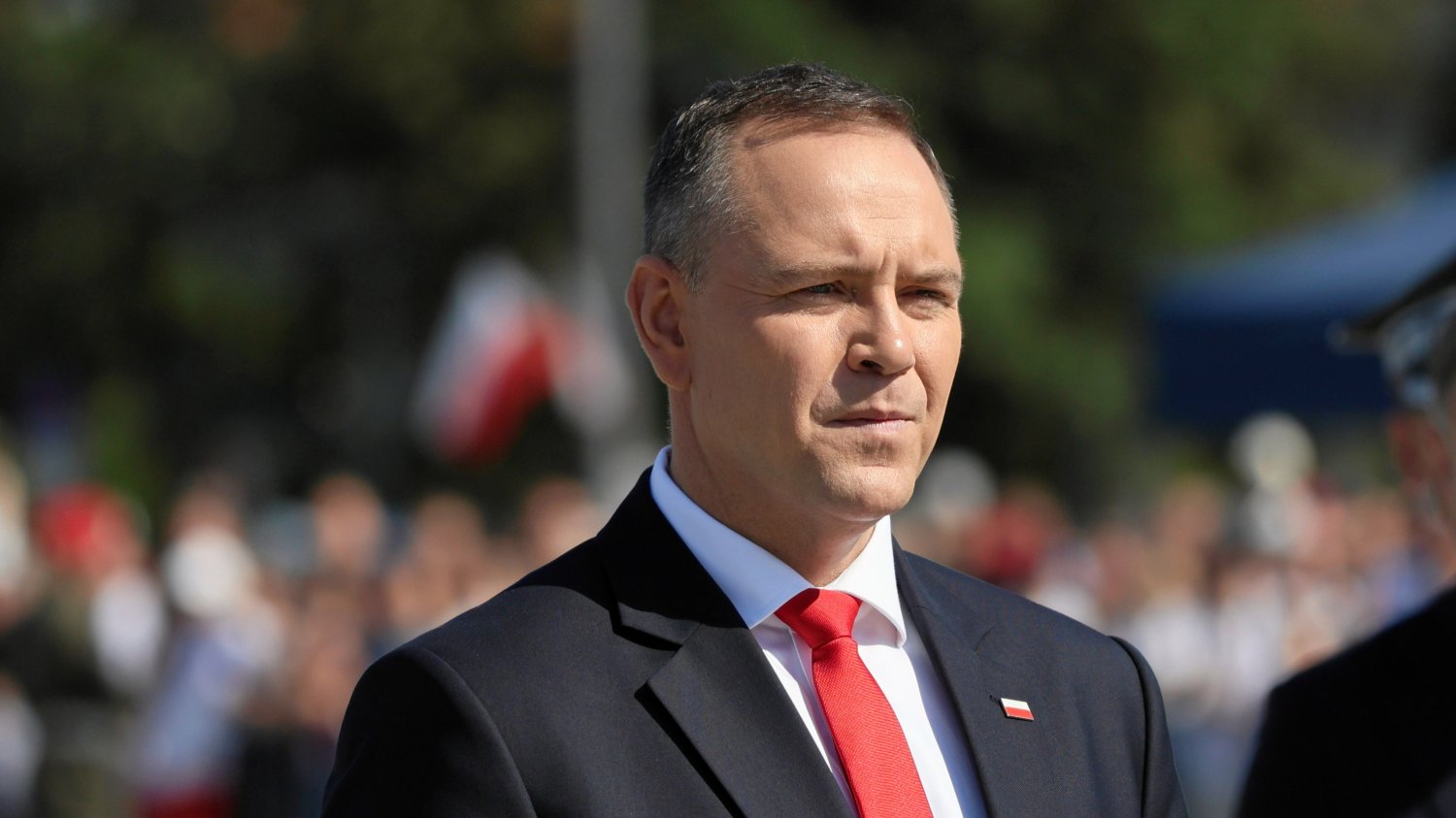 Nawrocki zaliczył sporą wpadkę. Chodzi o hymn polski