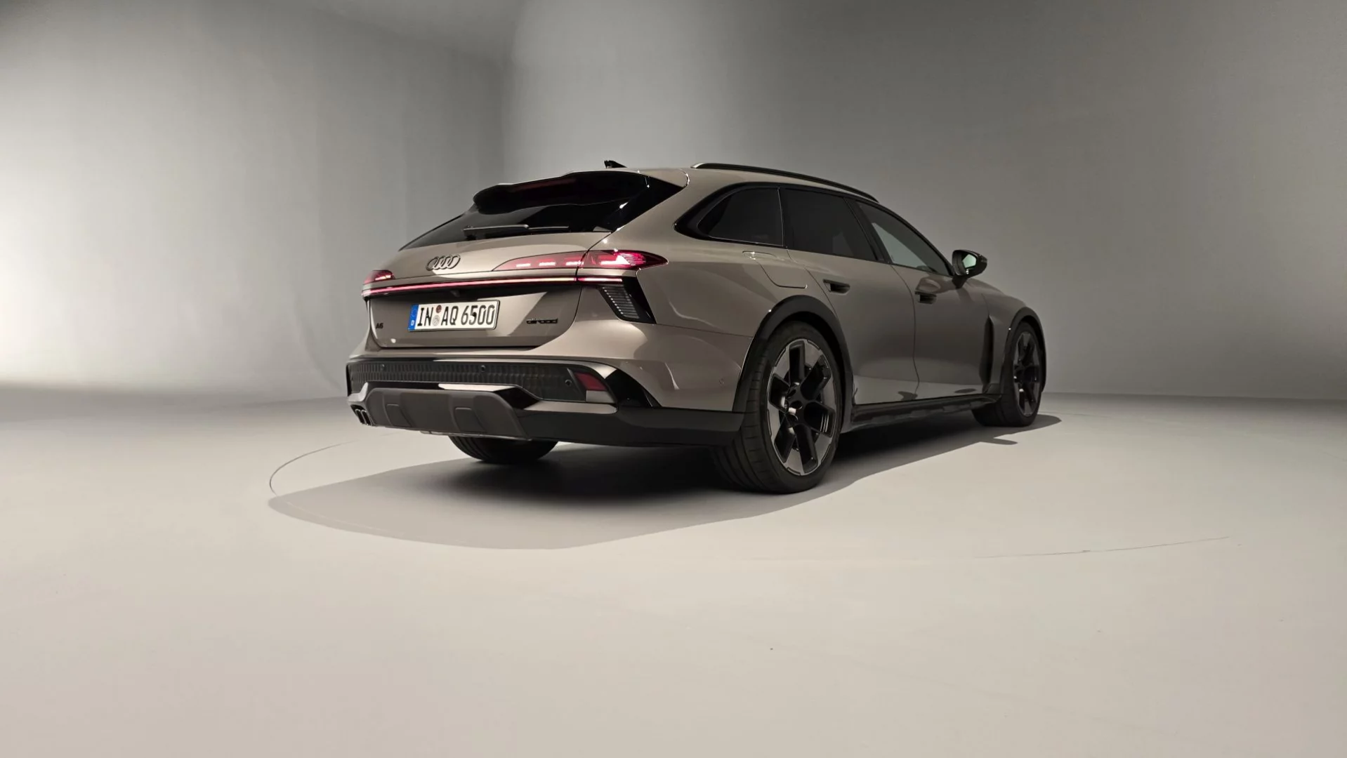 Nowe Audi A6 allroad 2026 sprawiło, iż znowu zakochałem się w kombi. To będzie hit