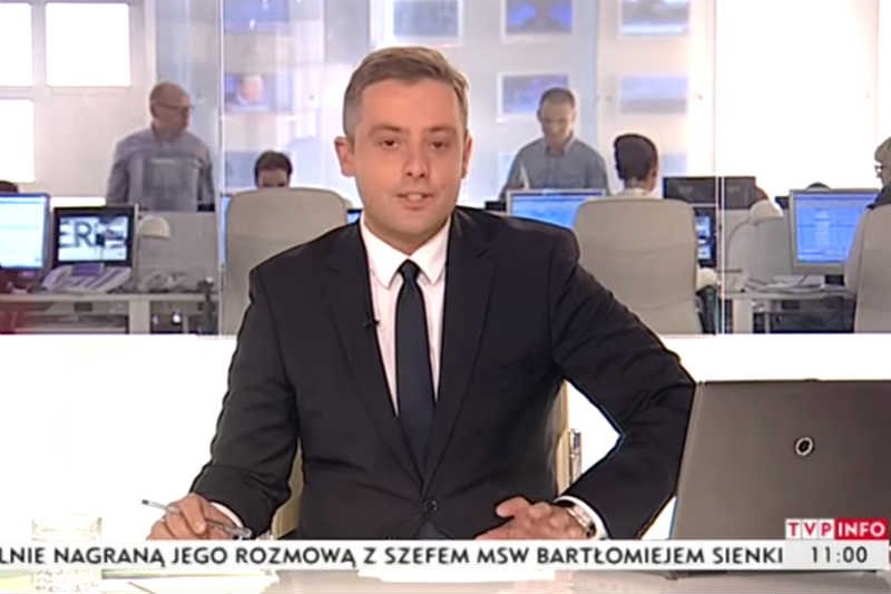 Michał Cholewiński, pracujący dotychczas w TVP INFO, a wcześniej w TVN24, zastąpi Macieja Orłosia w "Teleexpressie".