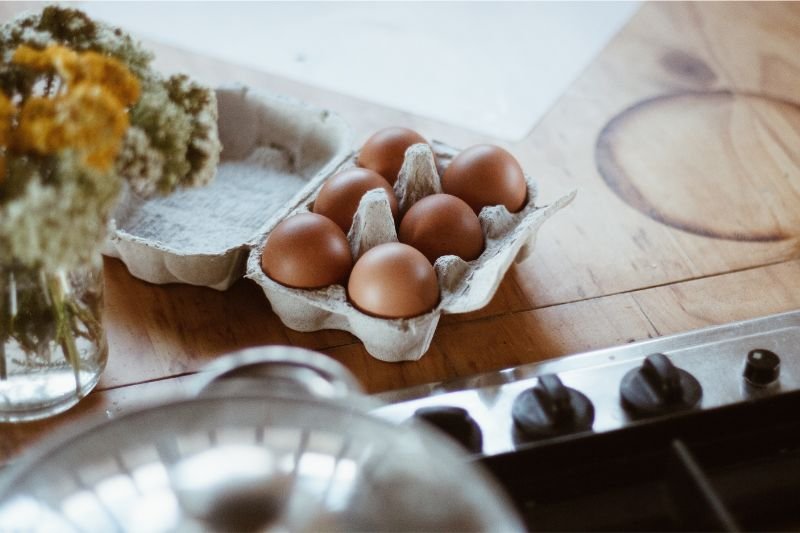 Wielkanoc 2021. Co kryje się w jajkach?