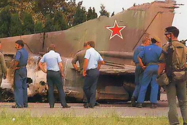 MIG po rozbiciu się.