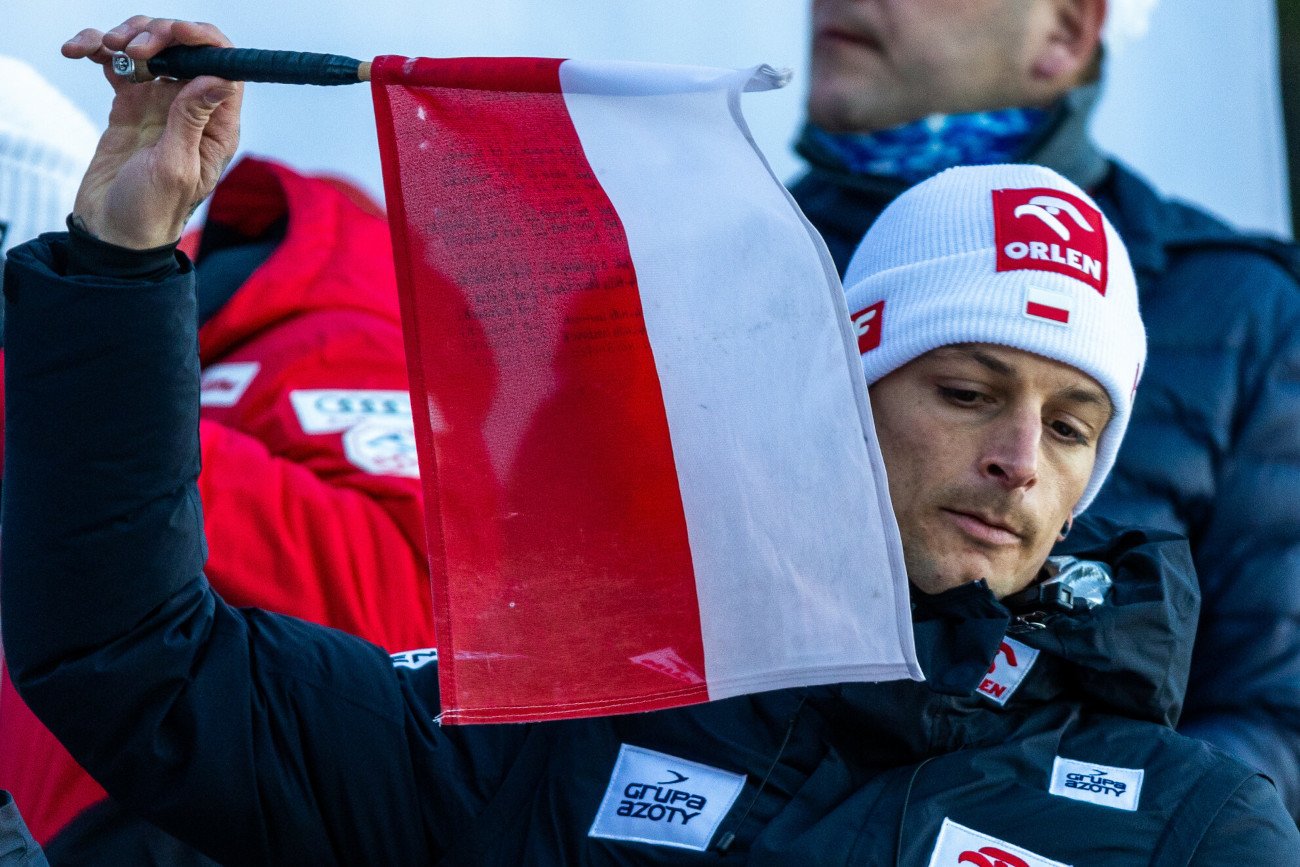 Thomas Thurnbichler przyznał się do błędów, jakie popełnił podczas weekendu lotów narciarskich na skoczni Kulm.