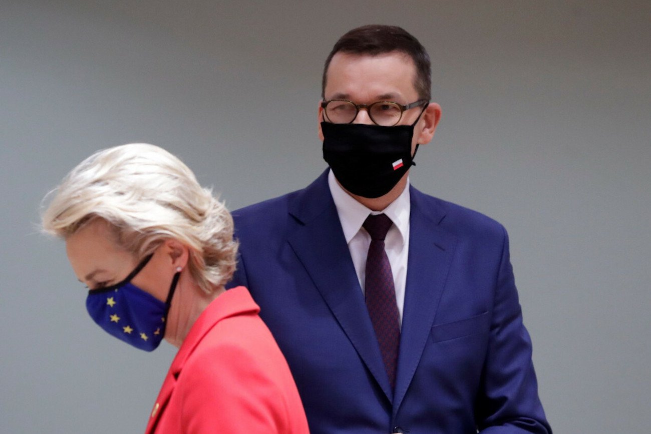 Komisja Europejska jeszcze w piątek ma wysłać list do Polski z pytaniami dotyczącymi niezależności sądownictwa.