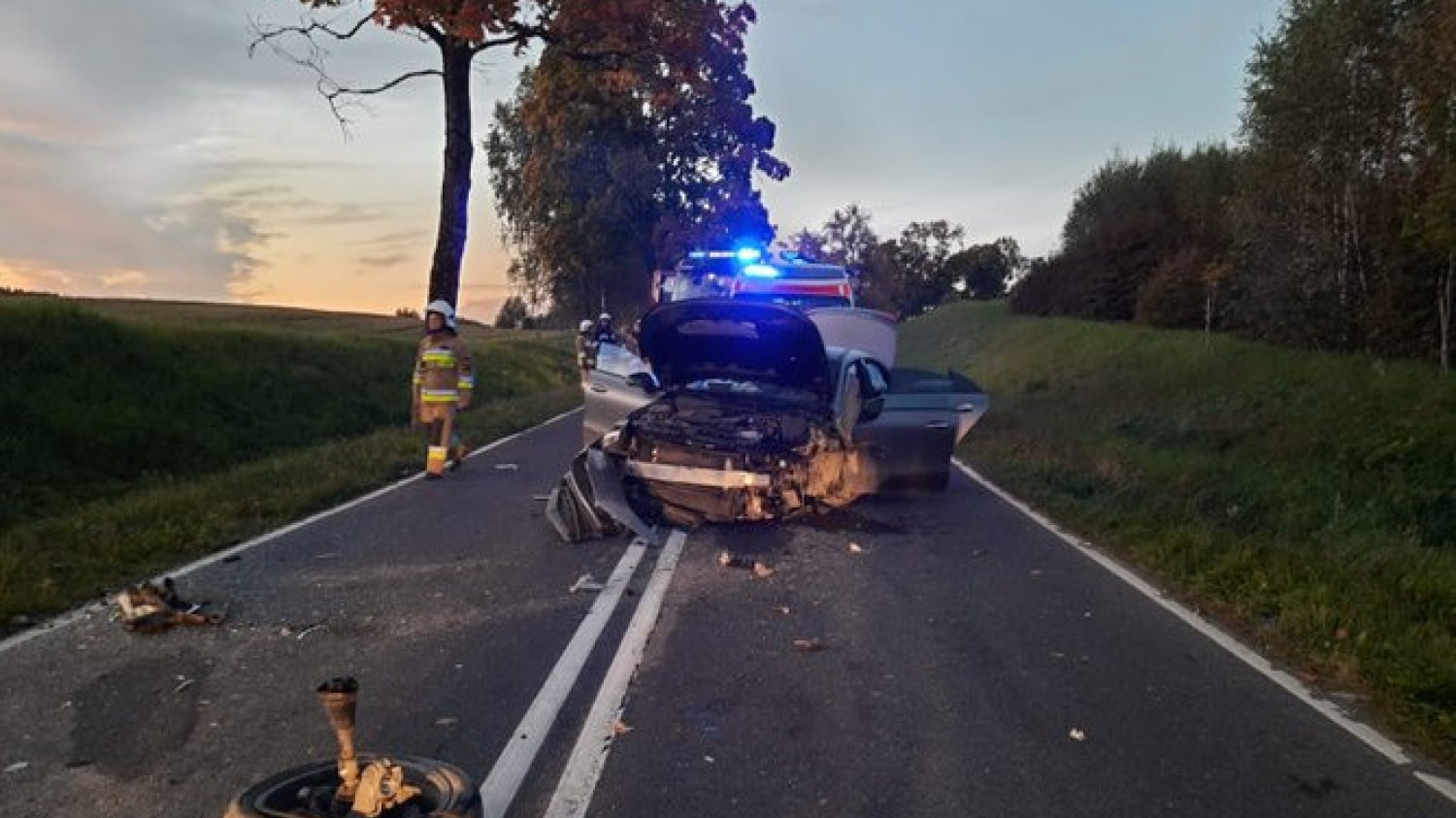 W niedzielnym wypadku zginęły dwie kobiety.
