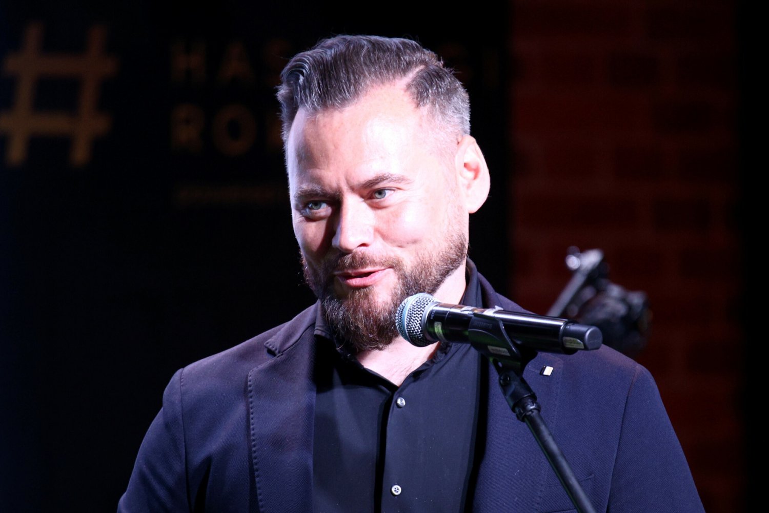 Krzysztof Stanowski narzeka na reklamy w kinie