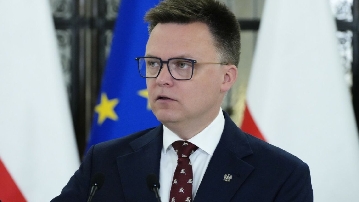 Jacek K. zatrzymany po awanturze. Hołownia mówi, kto wpuścił go do Sejmu.