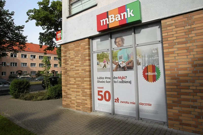 Klienci mBanku muszą uzbroić się w cierpliwość.