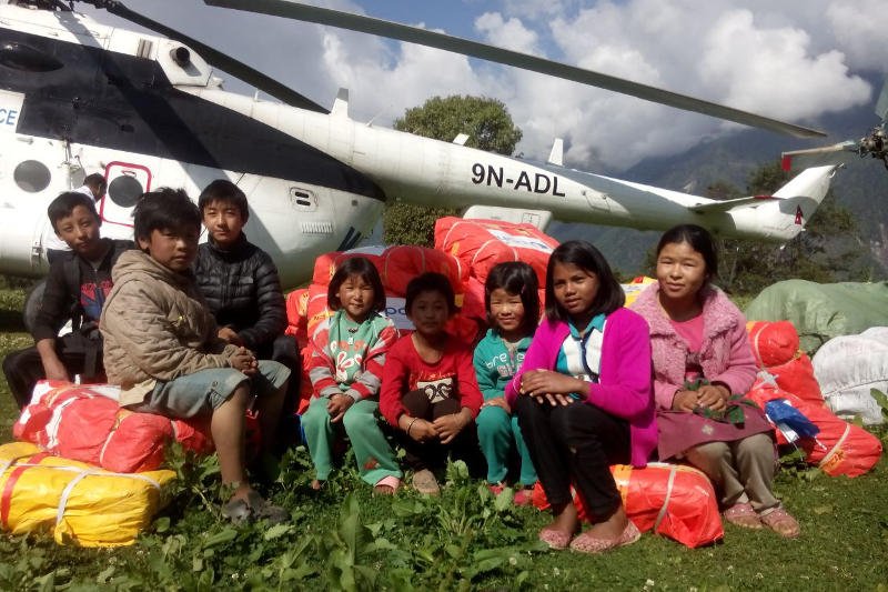 Dzieci z polskich szkół mogą pomoc swoim rówieśnikom z Nepalu.