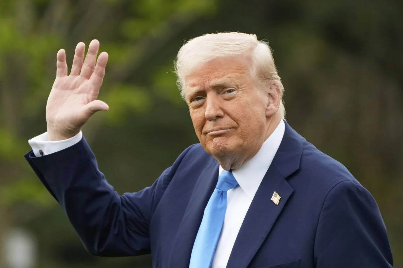 Trump poważnie rozważa trzecią kadencję. Ma sposoby, by to zrealizować: "to nie żart". Trump chce trzeciej kadencji. Ma "metody", by to zrealizować.