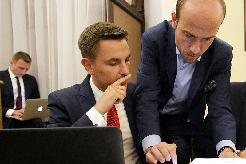 Arkadiusz Myrcha z PO ujawnił, jak został potraktowany przez jednego z należących do PiS członków sejmowej komisji sprawiedliwości i praw człowieka.