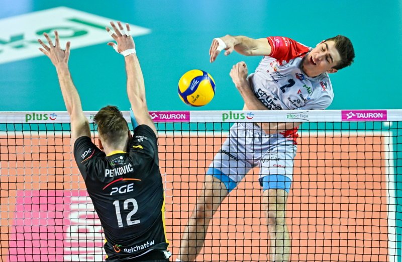 Grupa Azoty ZAKSA i PGE Skra wciąż walczą o awans do finału PlusLigi