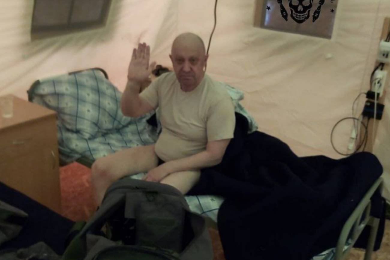 Prigożyn na pierwszym zdjęciu od czasu puczu. Nie ma na sobie spodni