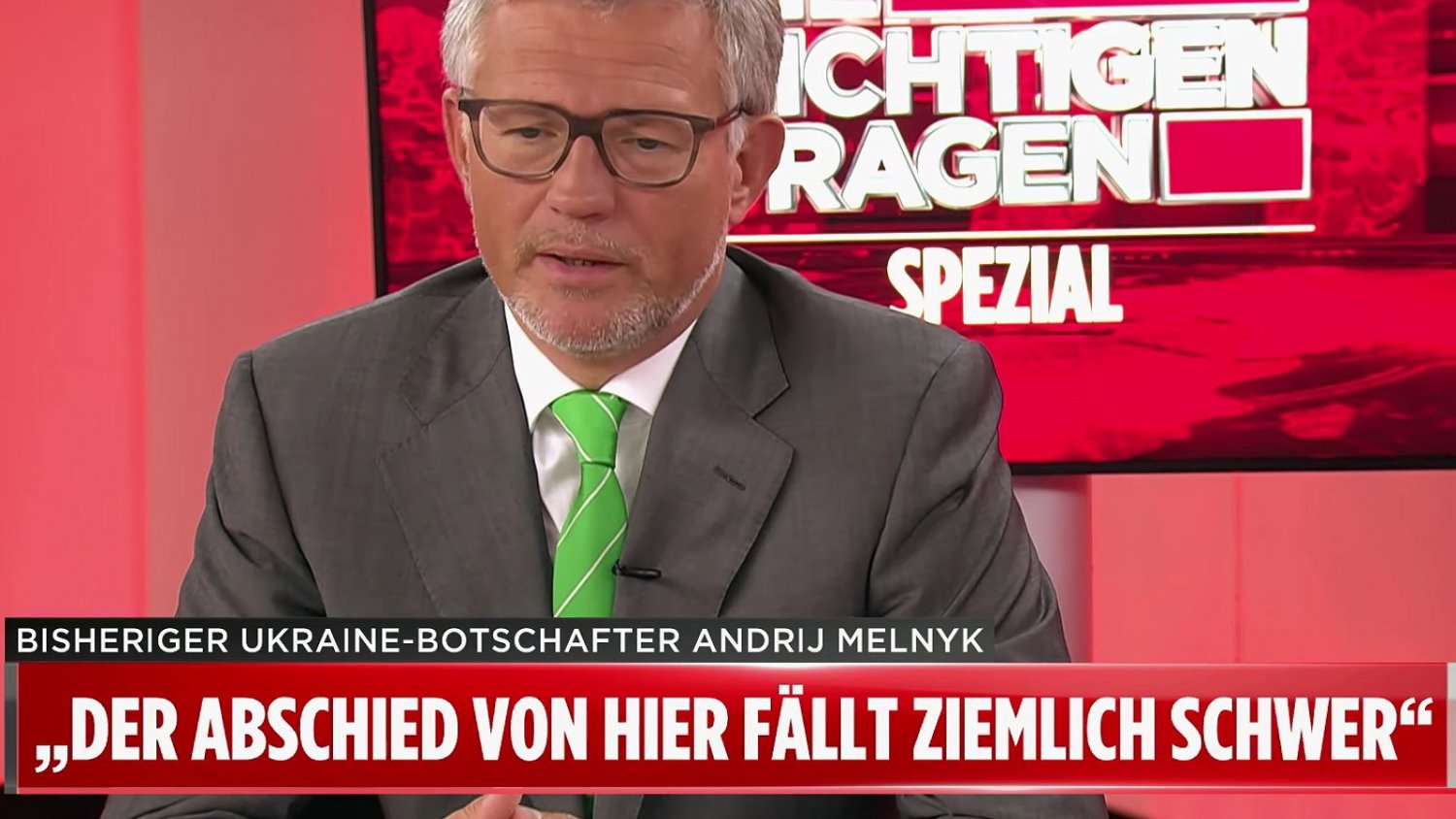Ustępujący ambasador Ukrainy w Niemczech Andrij Melnyk przeprasza kanclerza Olafa Scholza w Bild TV.