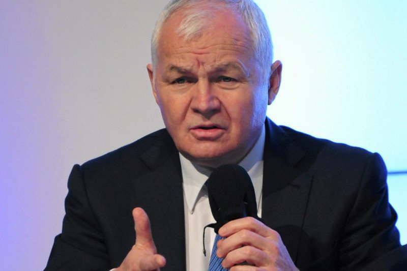 Jan Krzysztof Bielecki będzie pracował w firmie doradczej Ernst & Young