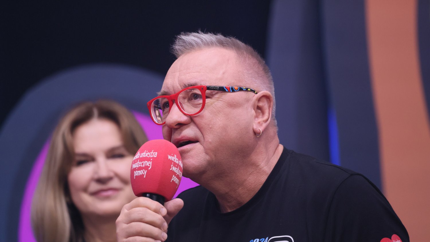 Jurek Owsiak ujawnił, że ktoś w Krakowie wrzucił do puszki WOŚP 100 tys. zł