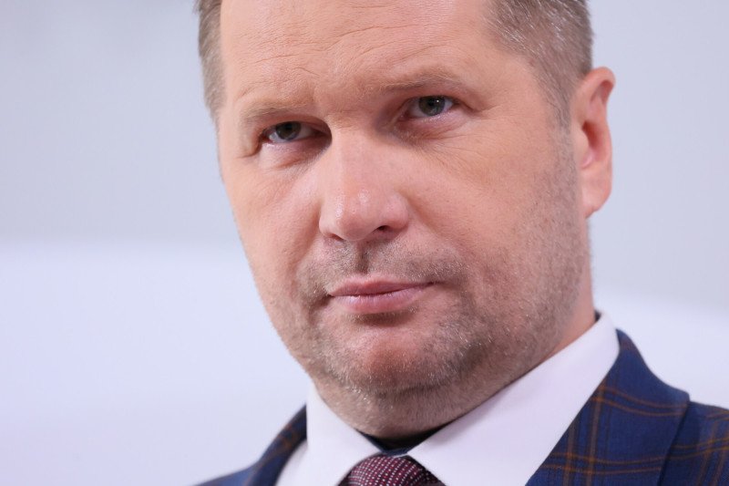 Czarnek: "Złota rada manipulantów z Super Expresu"