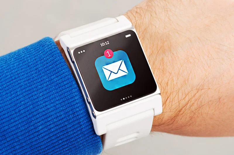 Smartwatche mają podbijać świat, a tymczasem Swatch twierdzi, że nie ma na nie zapotrzebowania i nie zastąpią klasycznych zegarków