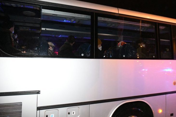 Sanepid w Elblągu szuka jeszcze dwóch osób, które jechały autobusem z "pacjentem zero".