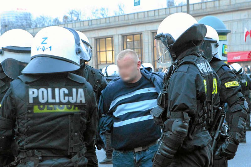 27 sierpnia policja ma protestować pod Sejmem przeciwko ucięciu im wynagrodzeń na chorobowym