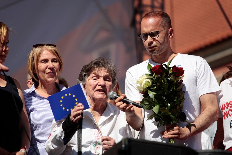 Wanda Traczyk-Stawska przemawiała podczas sobotniego Marszu Wolności w Warszawie.
