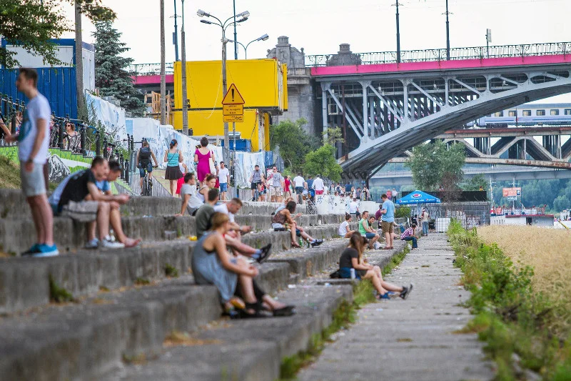 Słowo ZUS kojarzy się młody z "czymś złym".