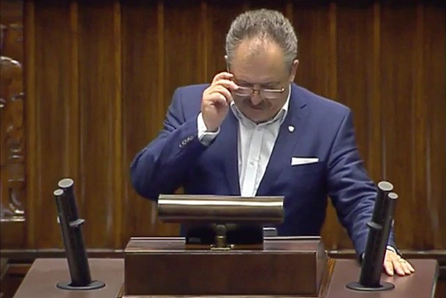 Poseł Jakubiak liczy na to, że prezydent przystąpi oficjalnie do budowy nowego ugrupowania na prawicy