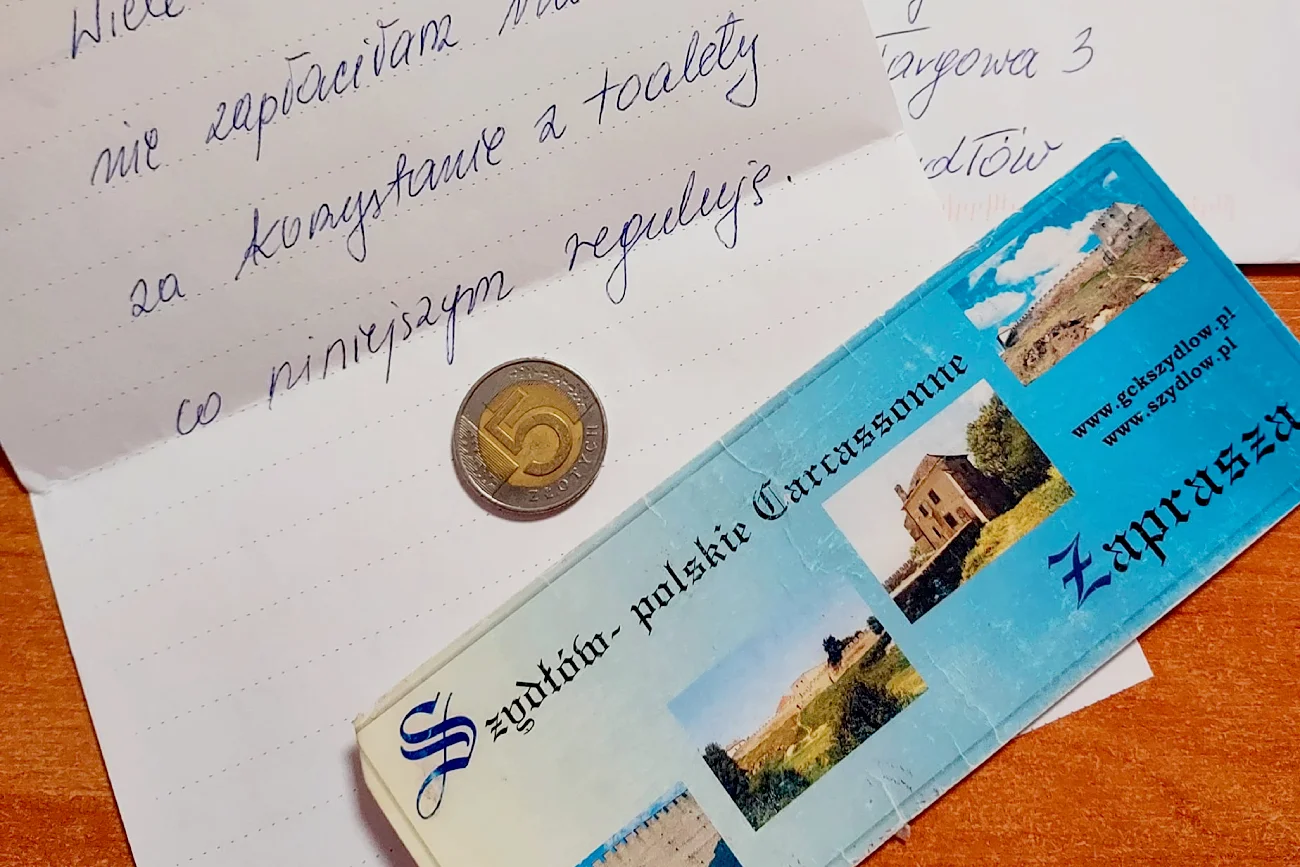 Szydłów: Turystka zapłaciła za skorzystanie z toalety po 10 latach