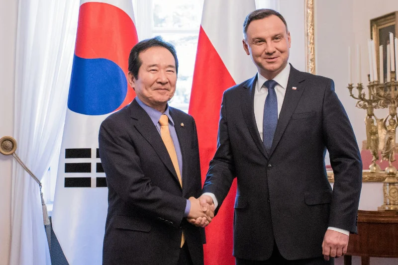 Prezydent Andrzej Duda rozważa pomysł wysłania polskich żołnierzy do pilnowania pokoju na Półwyspie Koreańskim.