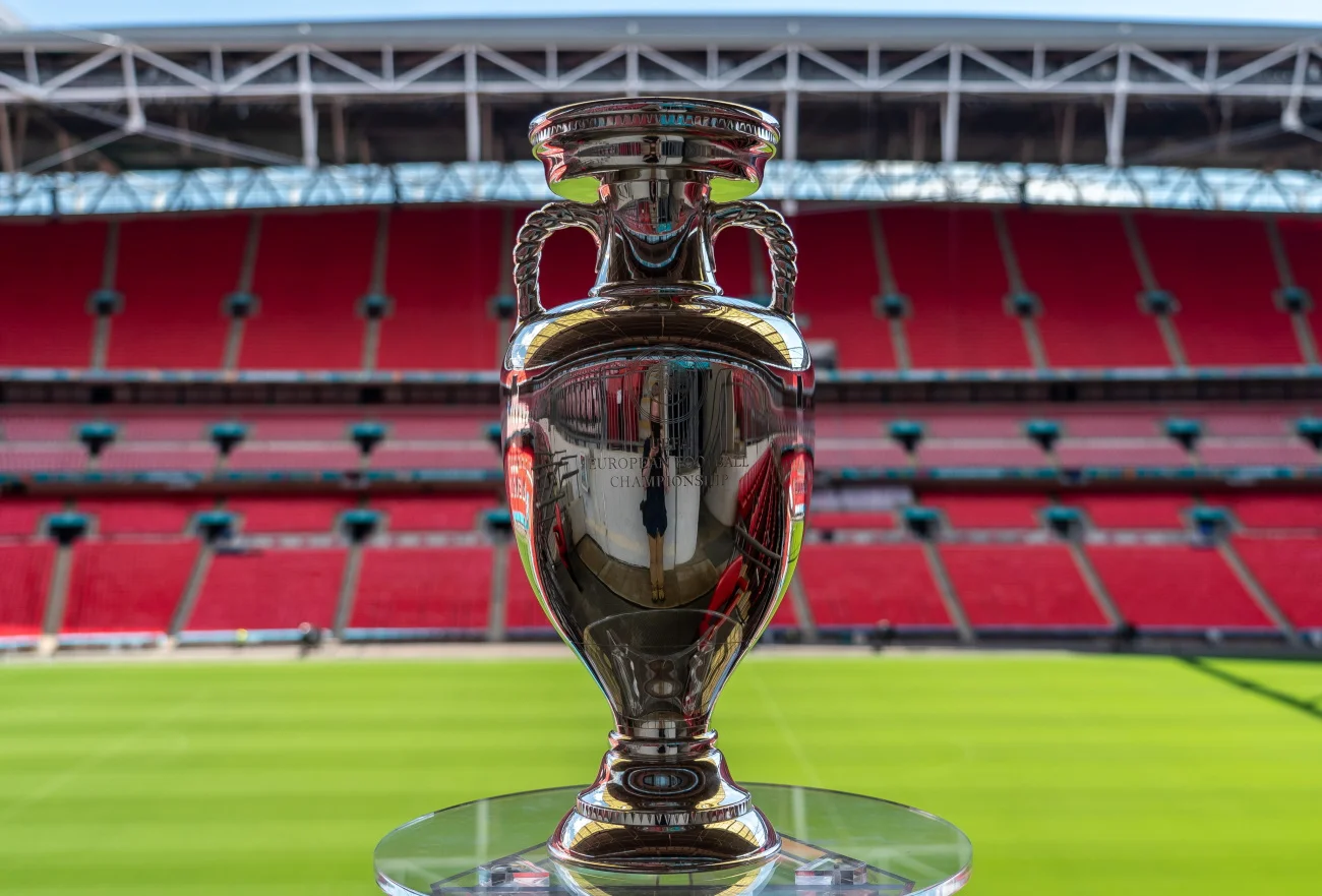 Puchar Henriego Delaunaya zostanie wręczony mistrzom Europy 11 lipca na legendarnym Wembley