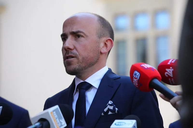 Opozycja nagle zmienia zdanie ws. ustawy o podwyżkach dla polityków.