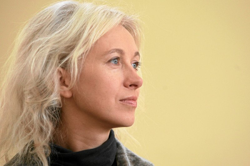 Manuela Gretkowska, pisarska i scenarzystka, wypowiada się o współczesnej Polsce i grzechach Kościoła katolickiego. Wywiad rzekę z czołową polską feministką czytelnicy mogą już przeczytać w książce "Trudno z miłości się podnieść"