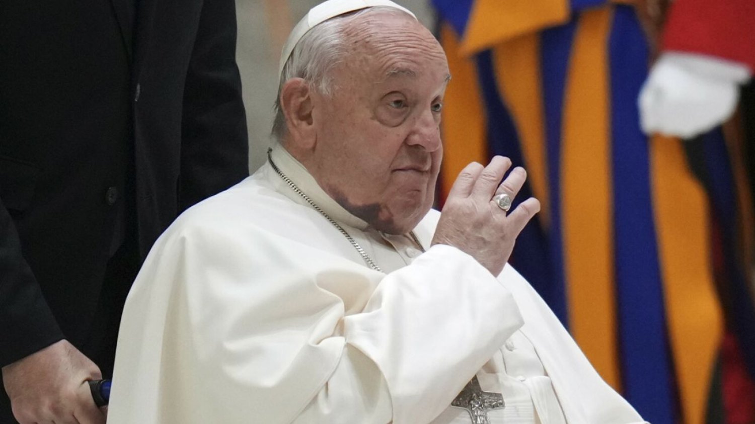 Zdrowie papieża Franciszka nadal zagrożone. Pojawiła się nowa choroba