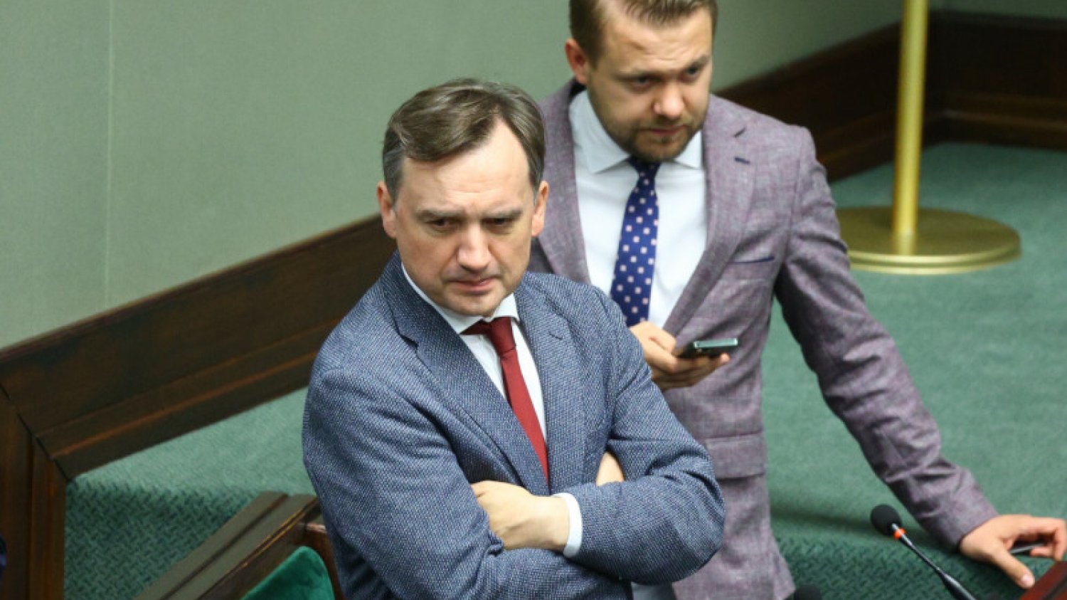 Człowiek Ziobry kwestionuje decyzję Morawieckiego. "GIOŚ odwołany trochę emocjonalnie"