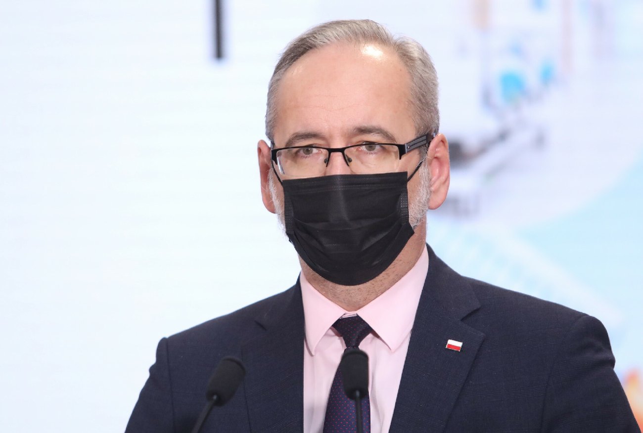 Adam Niedzielski zapowiedział, kiedy mogą zostać wprowadzone obostrzenia