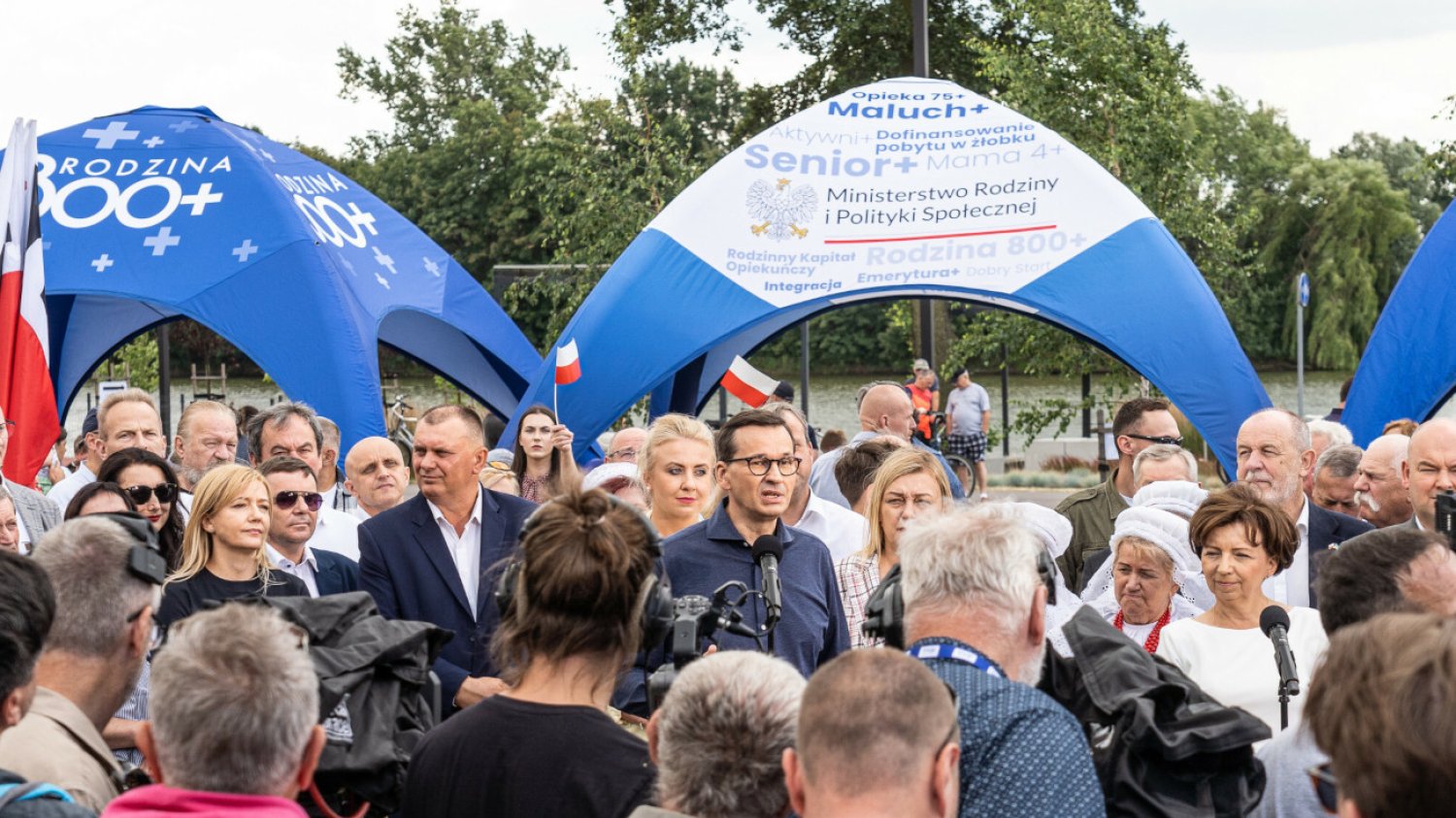 Ponad połowa Polaków sprzeciwia się finansowaniu pikników PiS z publicznych pieniędzy