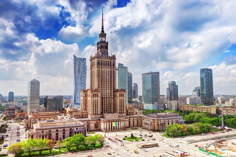 Polska gospodarka rozwija się najszybciej w rejonie Europy Środkowej i Wschodniej.