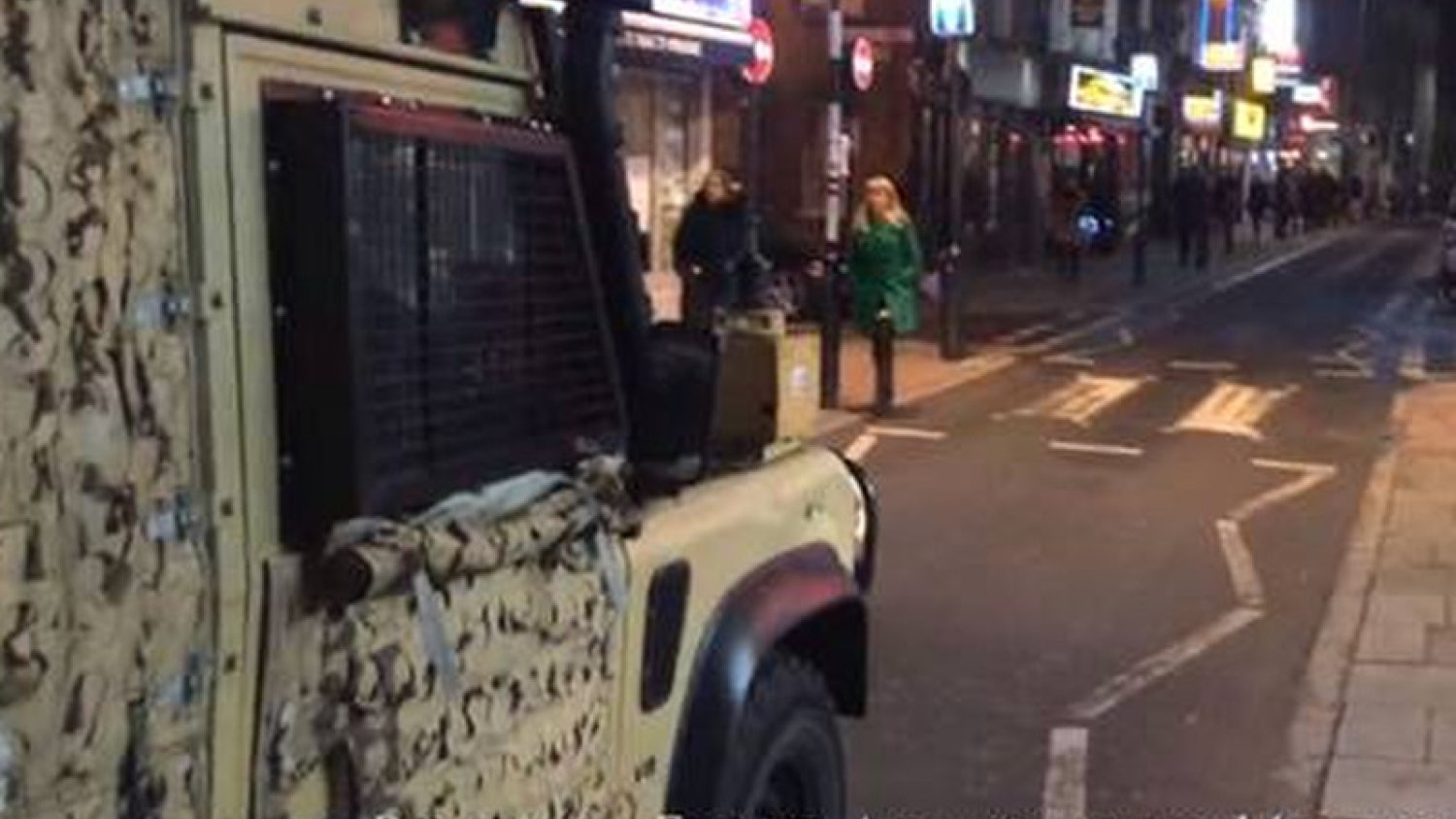 Znana z antyislamskich poglądów partia Britain First zorganizowała pierwszy we wschodnim Londynie "chrześcijański patrol"