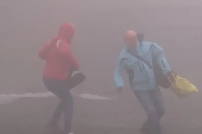 Orkan Sabina dotarł do Niemiec.