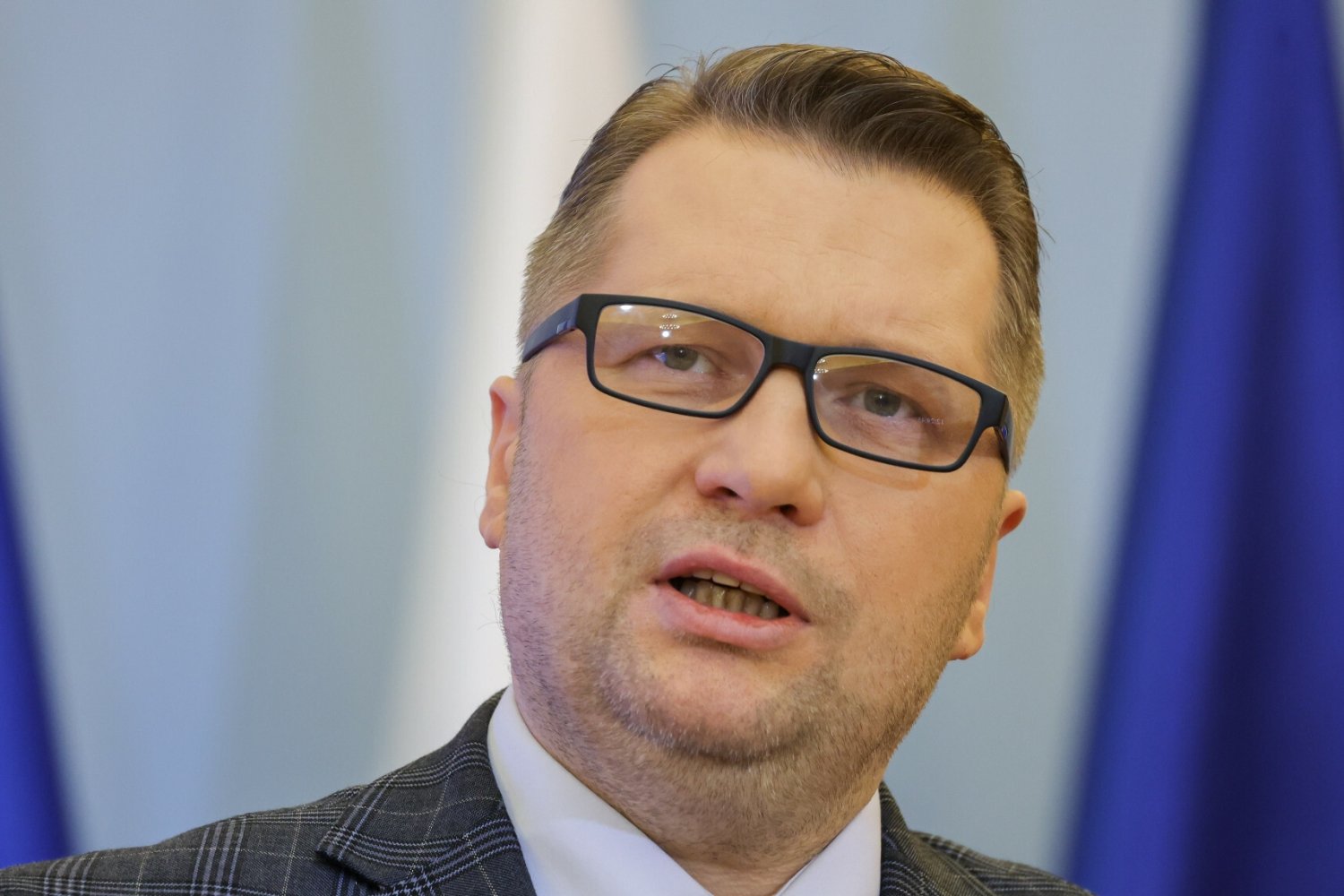 Przemysław Czarnek nie chce zmieniać terminu wakacji.