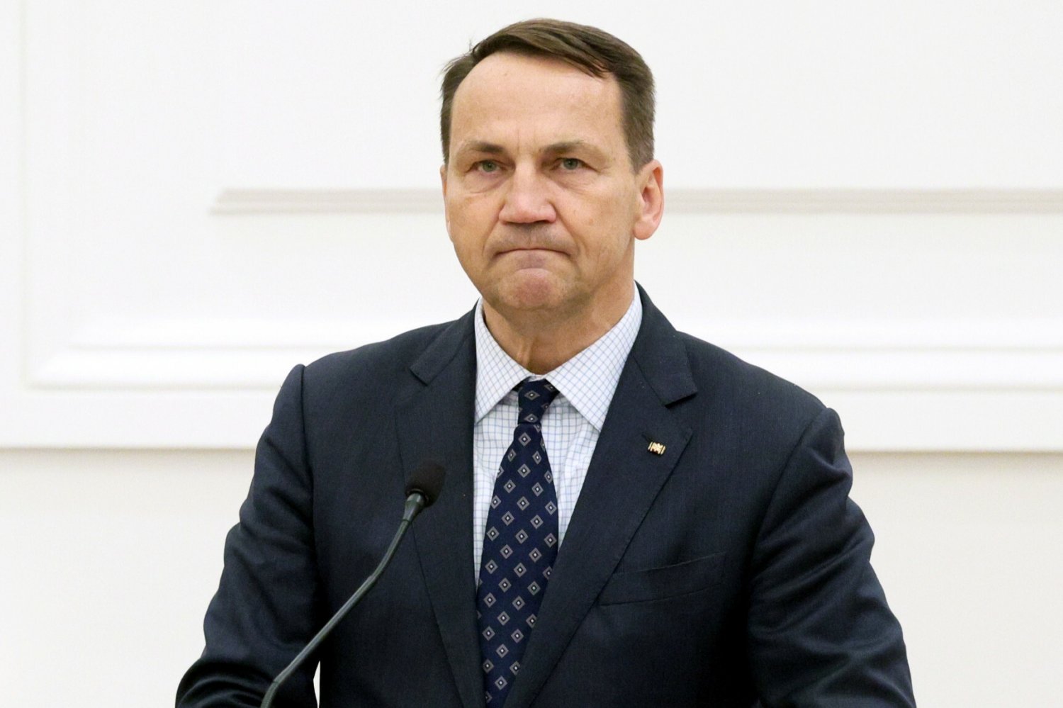 Kryzys na linii Polska-Ukraina. Media: Tak zareagował Sikorski.