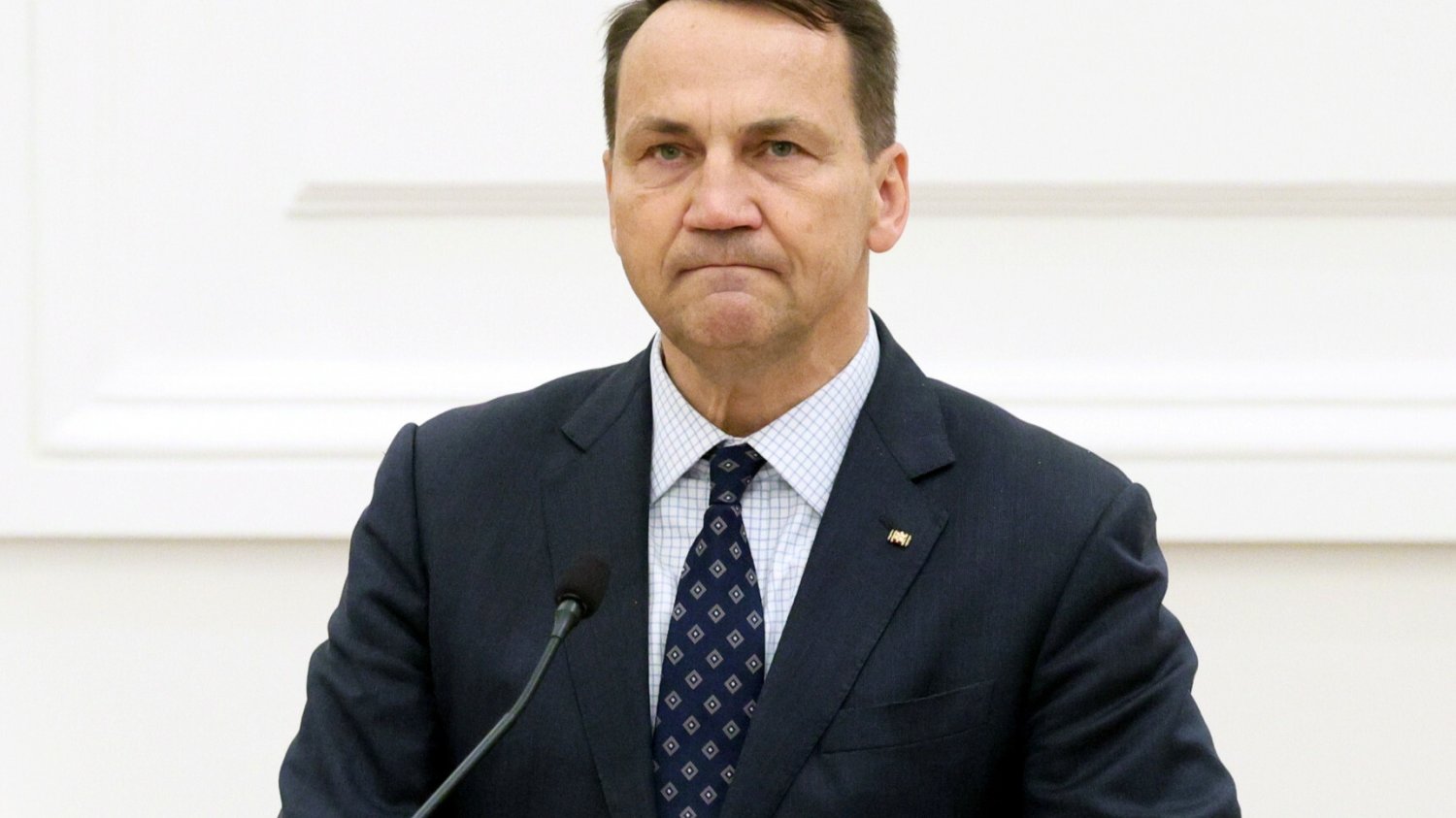 Kryzys na linii Polska-Ukraina. Media: Tak zareagował Sikorski.