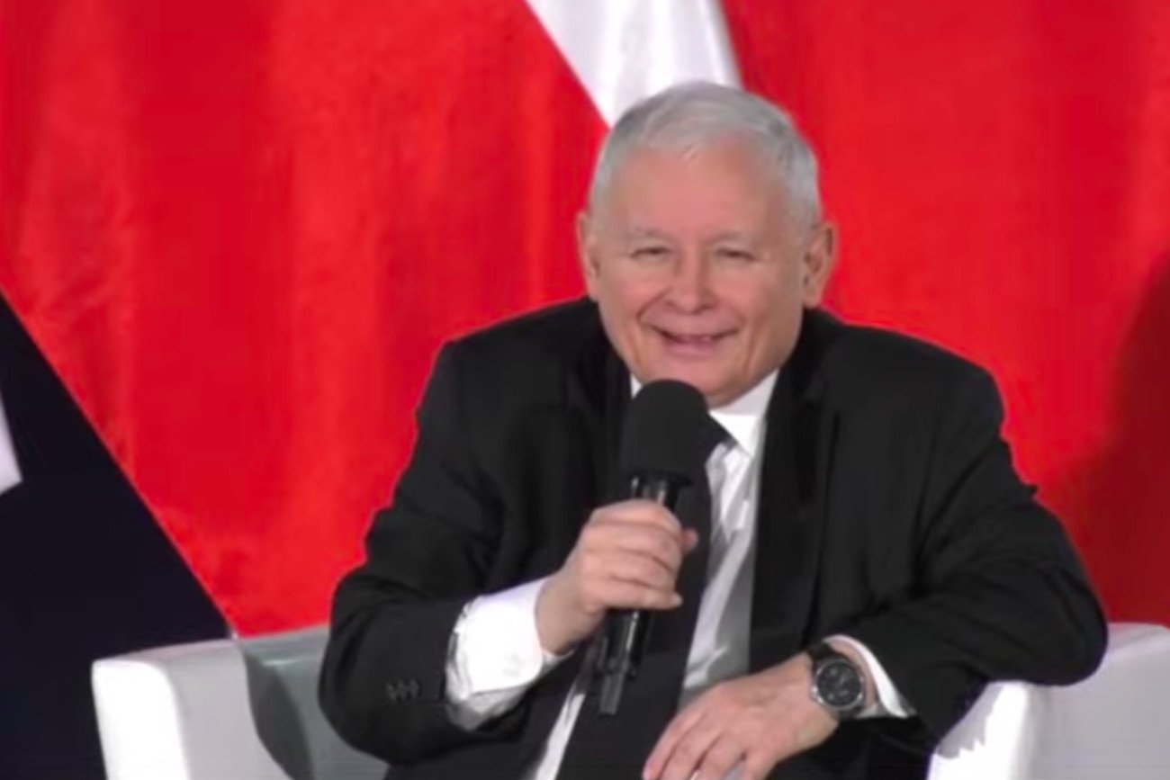 Jarosław Kaczyński chce zaproponować młodym ludziom takie warunki, które odciągną ich od alkoholu.