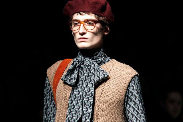 Sieciówki i wielkie domy mody tylko podgrzewają tę tendencję, oferując coraz to odważniejsze kobiece ubrania, oznaczone jako "męskie".